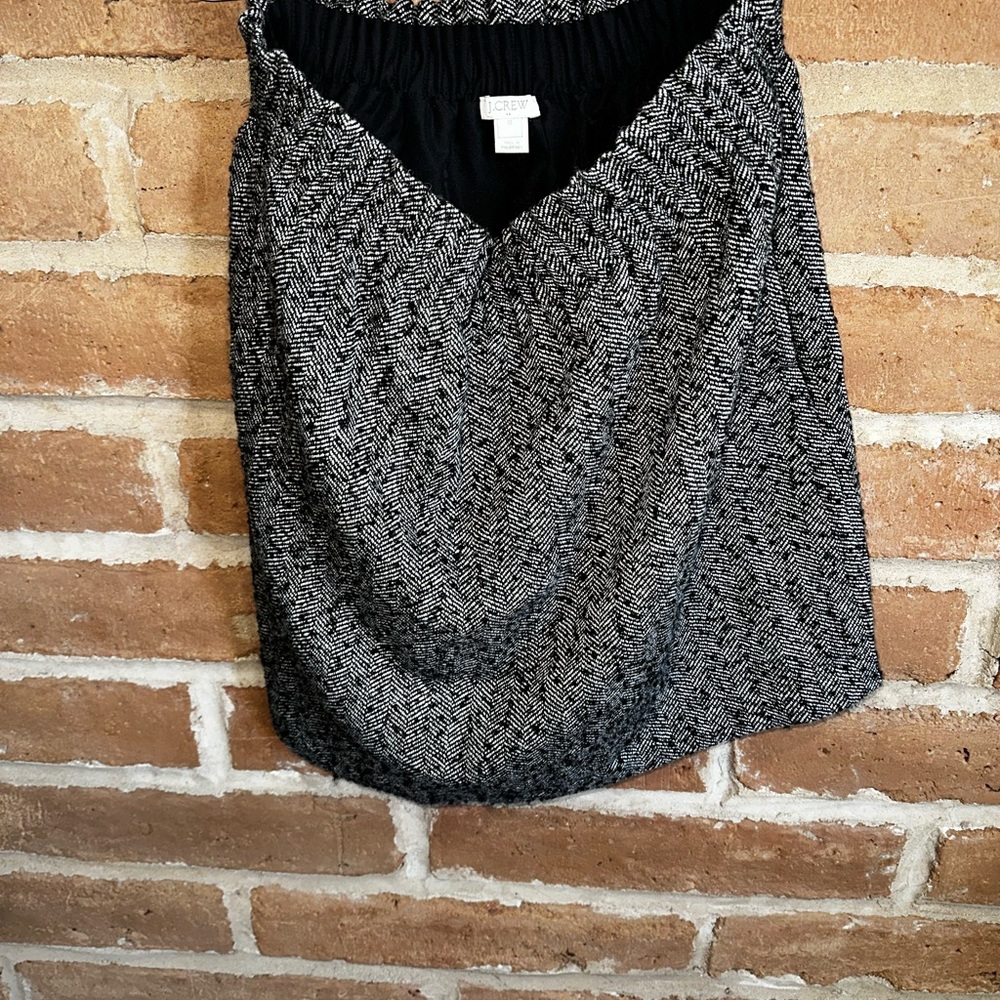 Jcrew pull on skirt, wool look size 10
